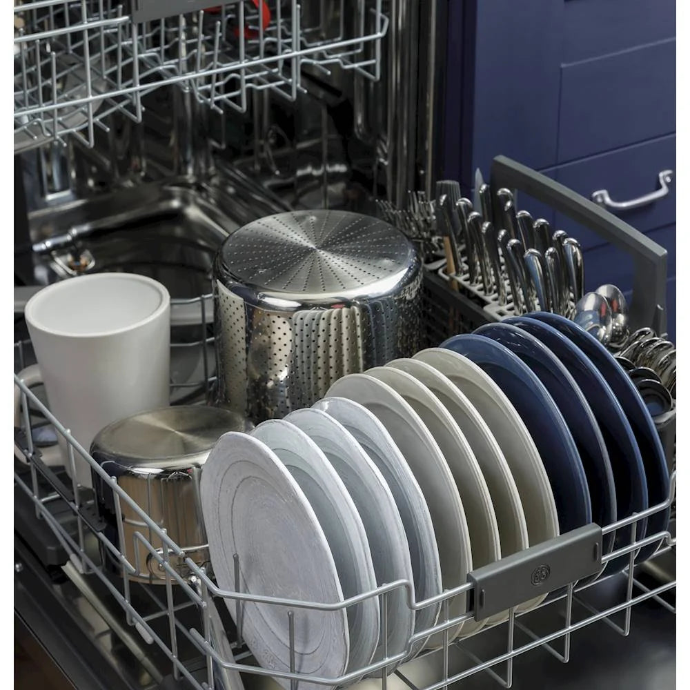 GE - Top Control Built-In Dishwasher with Stainless Steel Tub, 3rd Rack, 46dba - Stainless steel
