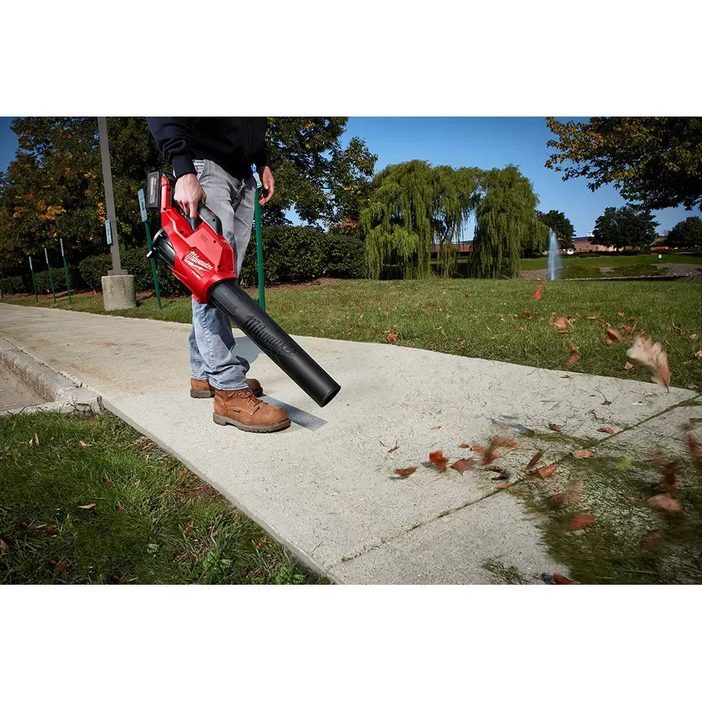 Milwaukee Pre-Sale 3000-21 M18 FUEL 18V Cordless Trimmer/Blower 2 Tool Combo Kit