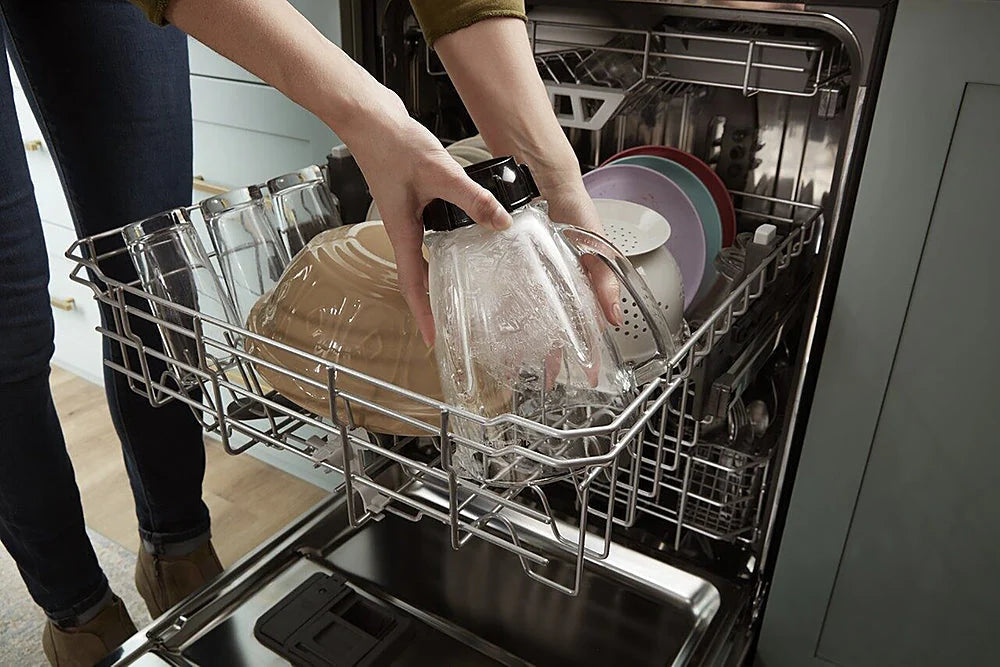 Whirlpool - 24 Top Control Built-In Dishwasher with Stainless Steel Tub, Large Capacity & 3rd Rack, 47 dBA - Stainless steel