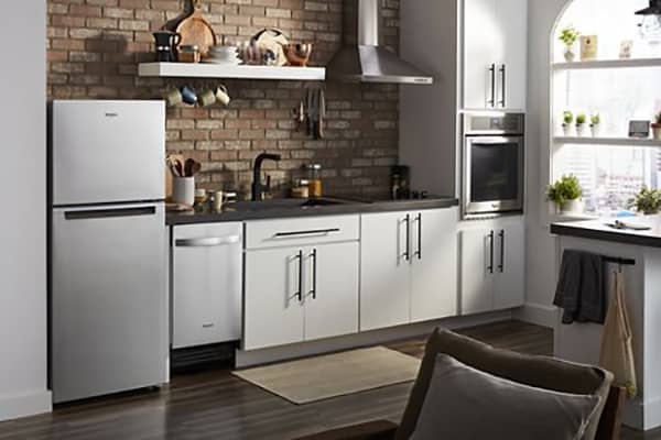 Whirlpool ADA 24 Fingerprint Resistant Stainless Steel Small Space Top-Freezer Refrigerator