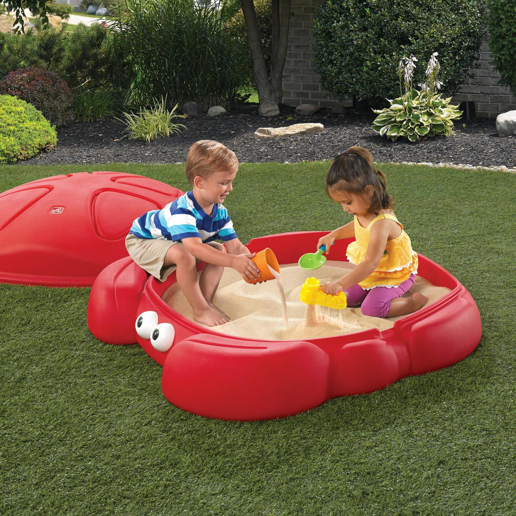 Step2 Crabbie Sandbox Kids Plastic Outdoor Sandbox with Cover
