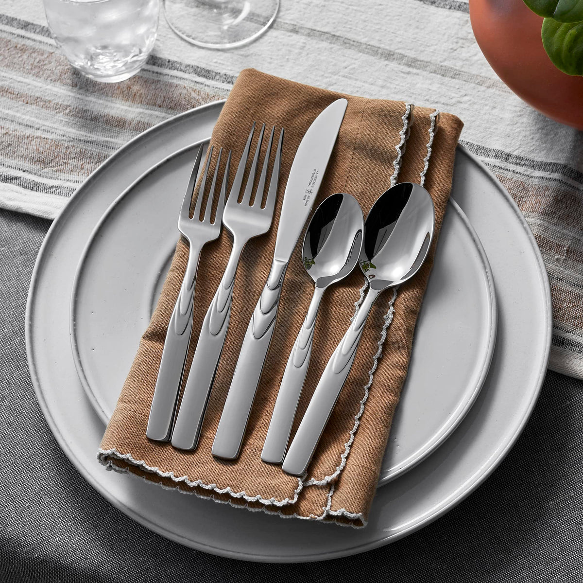 J Henckels Classic 45 Piece Flatware