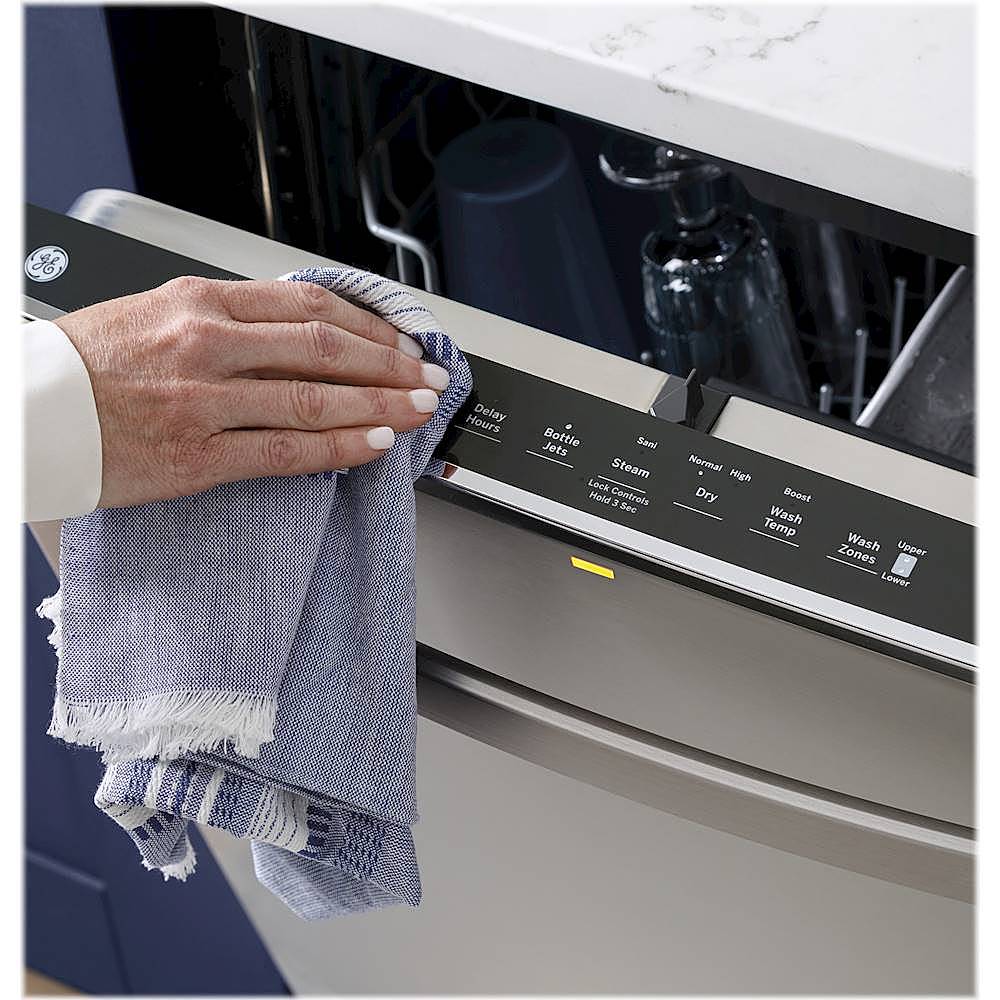 GE - Stainless Steel Interior Fingerprint Resistant Dishwasher with Hidden Controls - Stainless steel