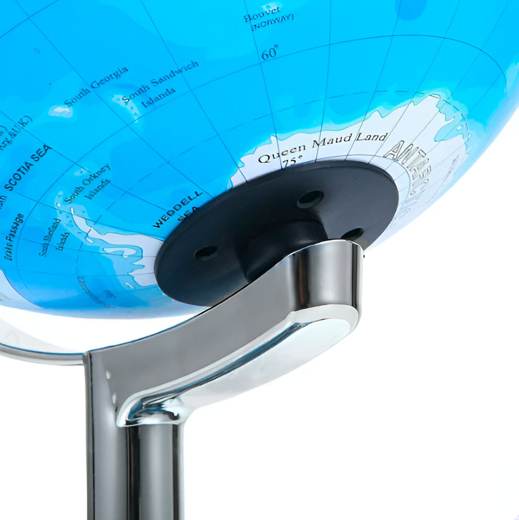 Globe with 12 Constellation Displays and LED Night Light