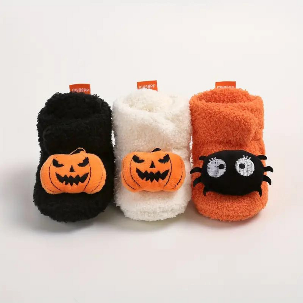 Childrens Ankle High Fleece Slippers with Halloween Pumpkin and Spider Print