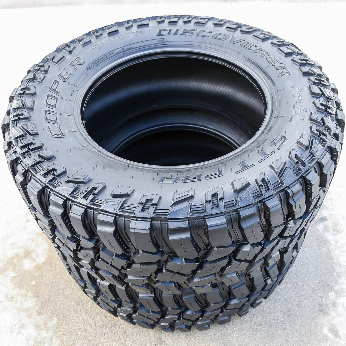 Pair of 2 (TWO) Cooper Discoverer STT Pro LT 37X13.50R22 Load E (10 Ply) MT M/T Mud Tires