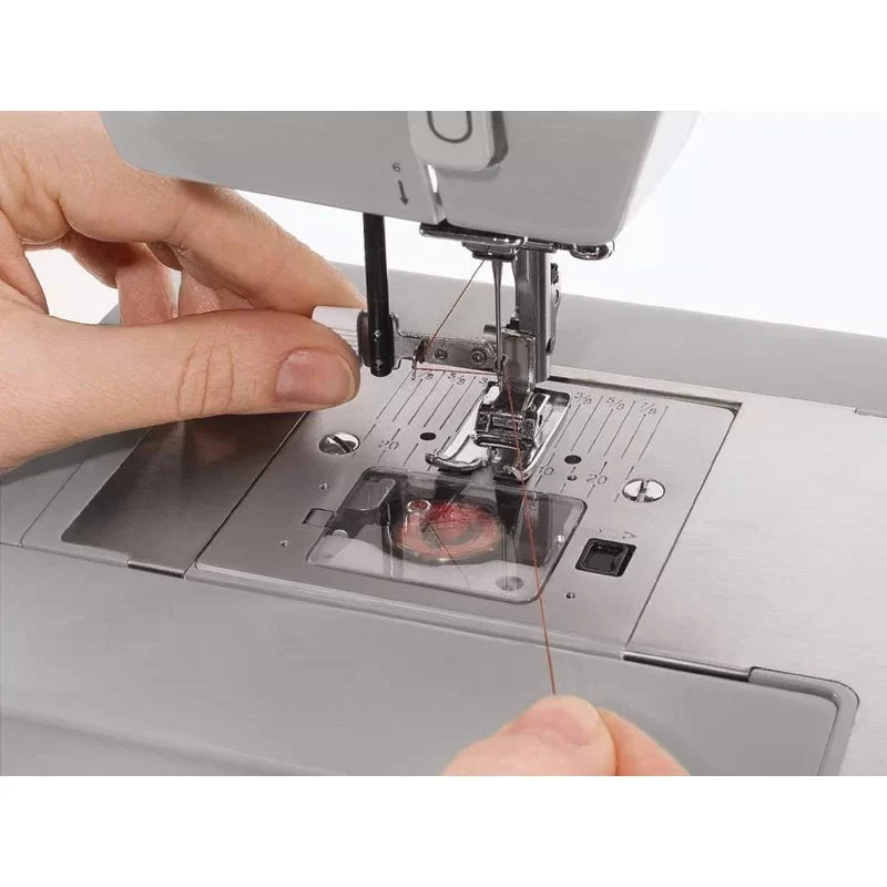 SINGER 4423 Heavy Duty Sewing Machine With Included Accessory Kit， 97 Stitch Applications， Simple， Easy To Use and Great for Beginners