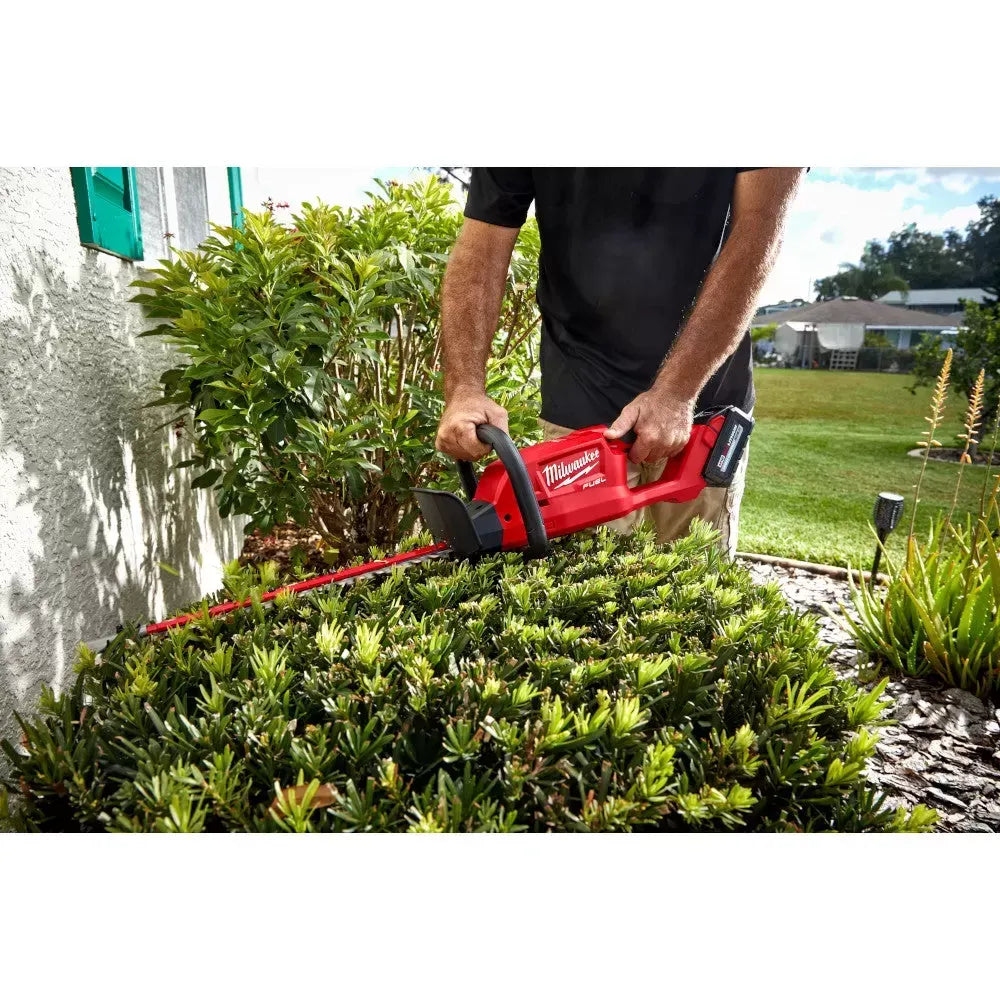 Milwaukee 3001-20 M18 FUEL 18 Ergonomic Cordless Hedge Trimmer - Bare Tool