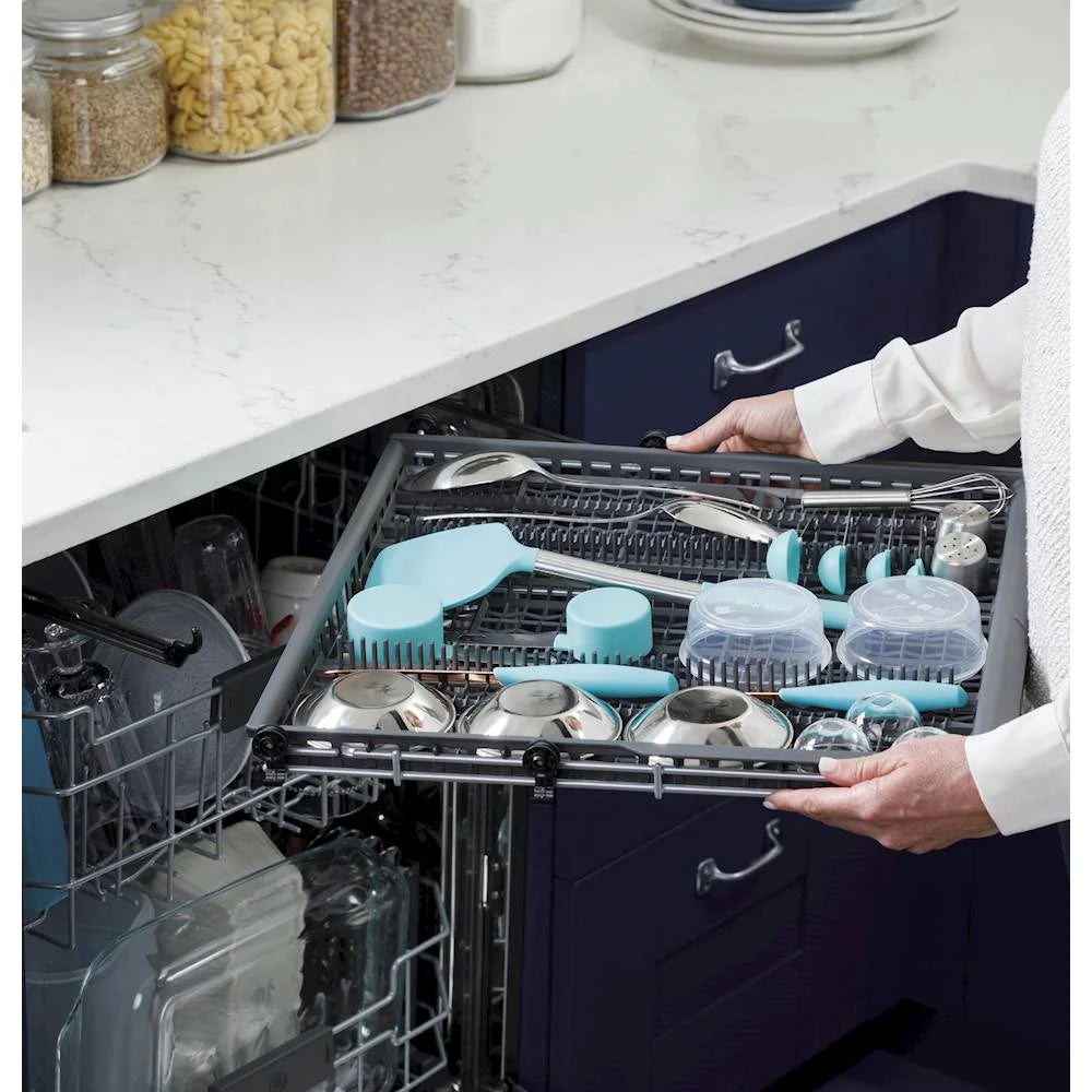GE - Top Control Built-In Dishwasher with Stainless Steel Tub, 3rd Rack, 46dba - Stainless steel