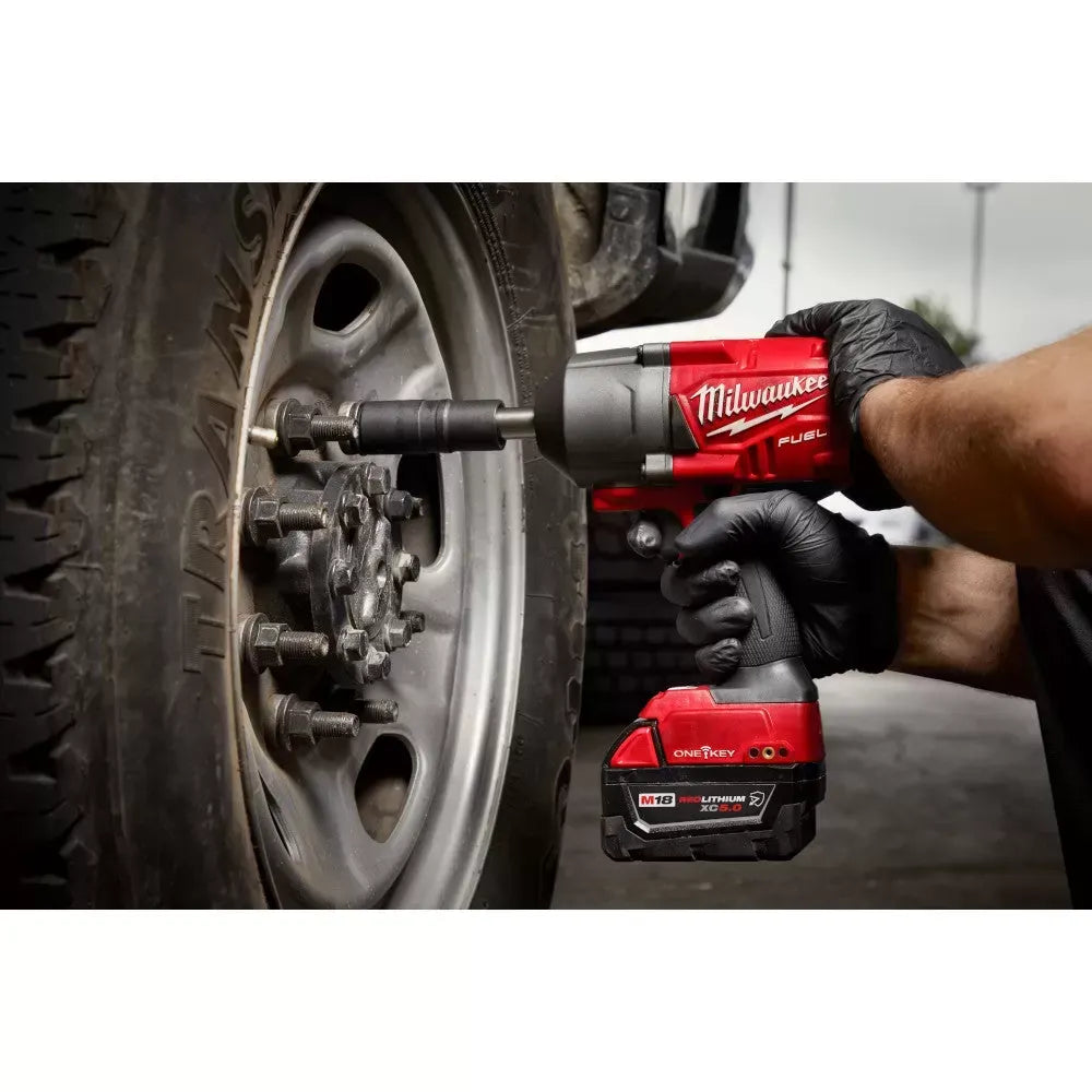 Milwaukee Pre-Sale 2769-22R M18 FUEL 18V 1/2 ONE-KEY Controlled Torque Impact Wrench Kit